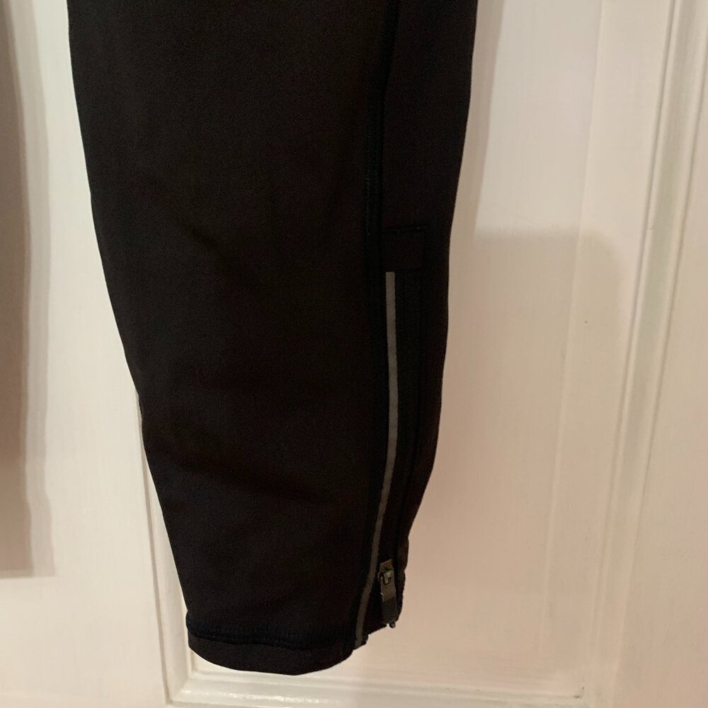 Athleta Black Cargo Legging size S - Picture 5 of 9